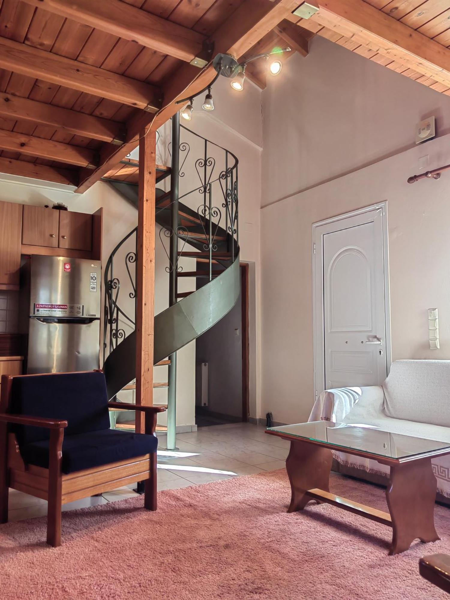 فيلا Plataniotissa Mansion كالافريتا المظهر الخارجي الصورة
